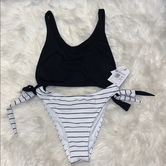 Roxy Other - NWT Wonderful Roxy Summer Delight One Piece